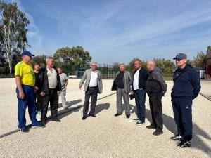 В микрорайоне Лопатинский обустроят каток