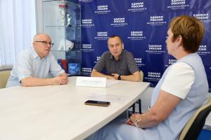 Секретарь местного отделения Единой России Алексей Малкин провёл личный приём граждан в общественной приёмной партии