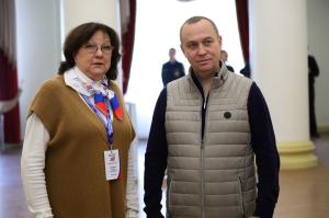 Глава Воскресенска Алексей Малкин проверил работу избирательных участков в заключительный день голосования на выборах депутатов в Госдуму РФ и Мособлдуму