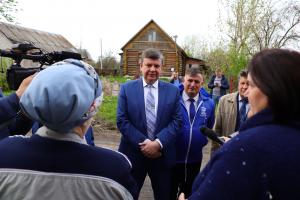 Воскресенский партактив проверил ход ремонтных дорог в Чемодурово