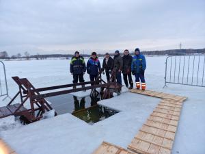 Воскресенский партактив облагородил места для купания в честь Крещения 