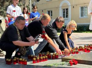 Воскресенск почтил память детей – жертв войны в Донбассе