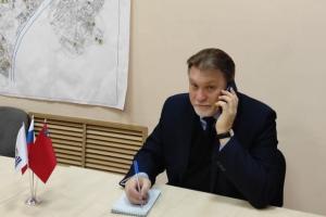 Партийцы проводят приемы граждан