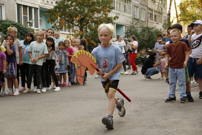 День двора проводили. День двора. День двора праздник. День дворового. Праздник день двора масштабный.