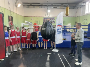 Старший брат